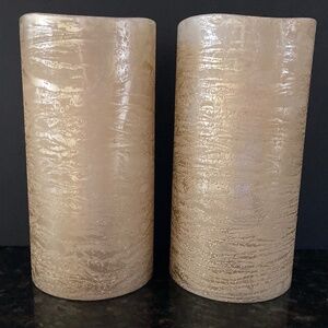 Set of 2 Iced Metallic Battery Operated Flameless Candles & Remote/4 x 8 "/NEW!
